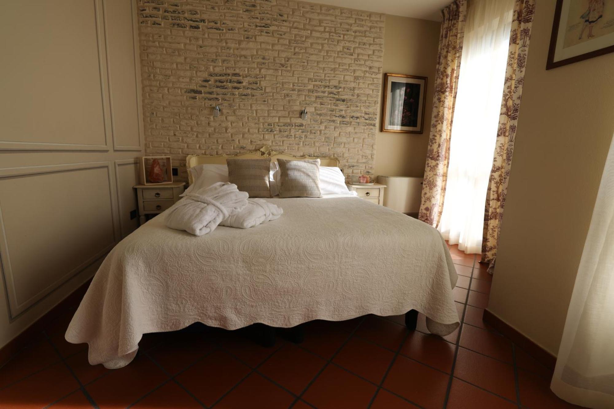 Hotel Florence Manerba del Garda Buitenkant foto