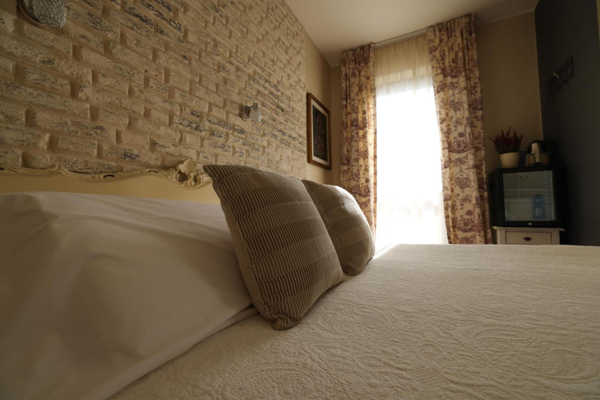 Hotel Florence Manerba del Garda Kamer foto